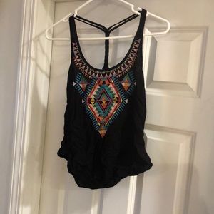 Black sleeveless top!